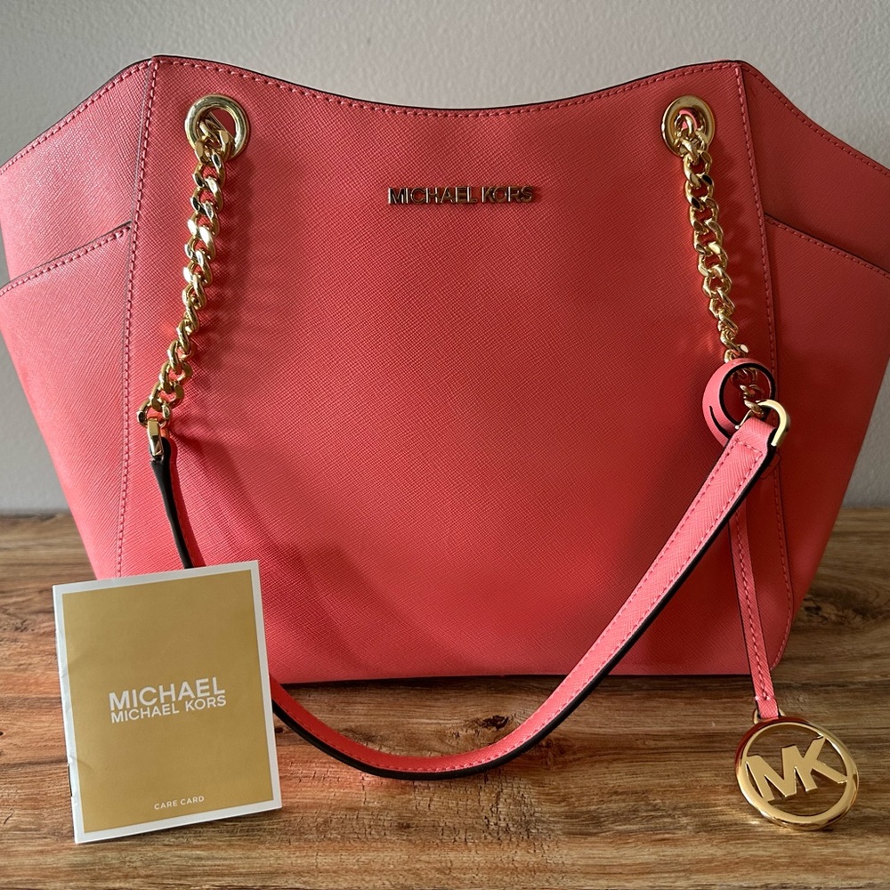 Michael Kors Pink and Gold Shoulder Bag with Chain Straps NEVER BEEN USED
